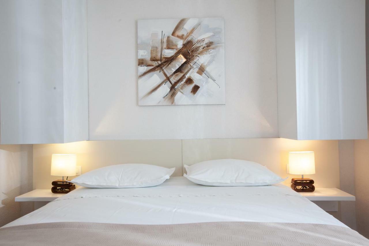 Apartmani Tina Podgora Esterno foto